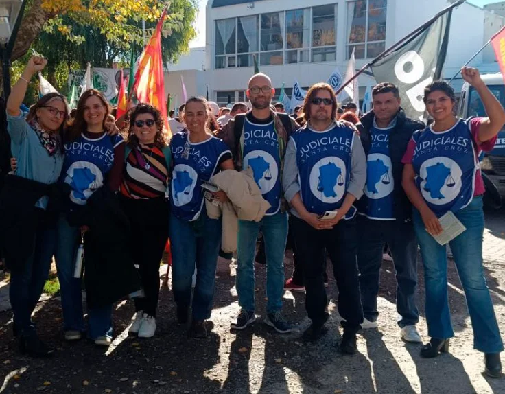 Afiliados de Judiciales Santa Cruz